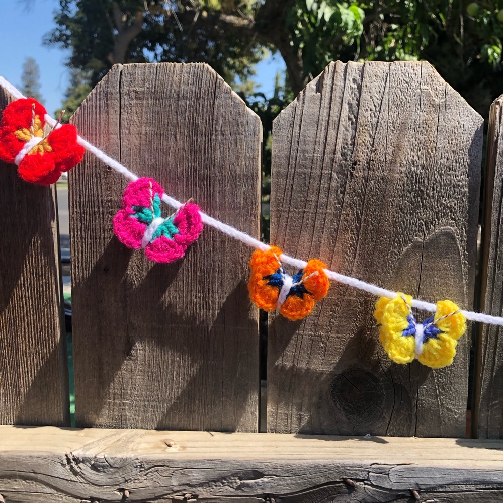 🎉HP🎉🌈Handmade Crochet Rainbow Butterfly Garland🌈 - Picture 2 of 10